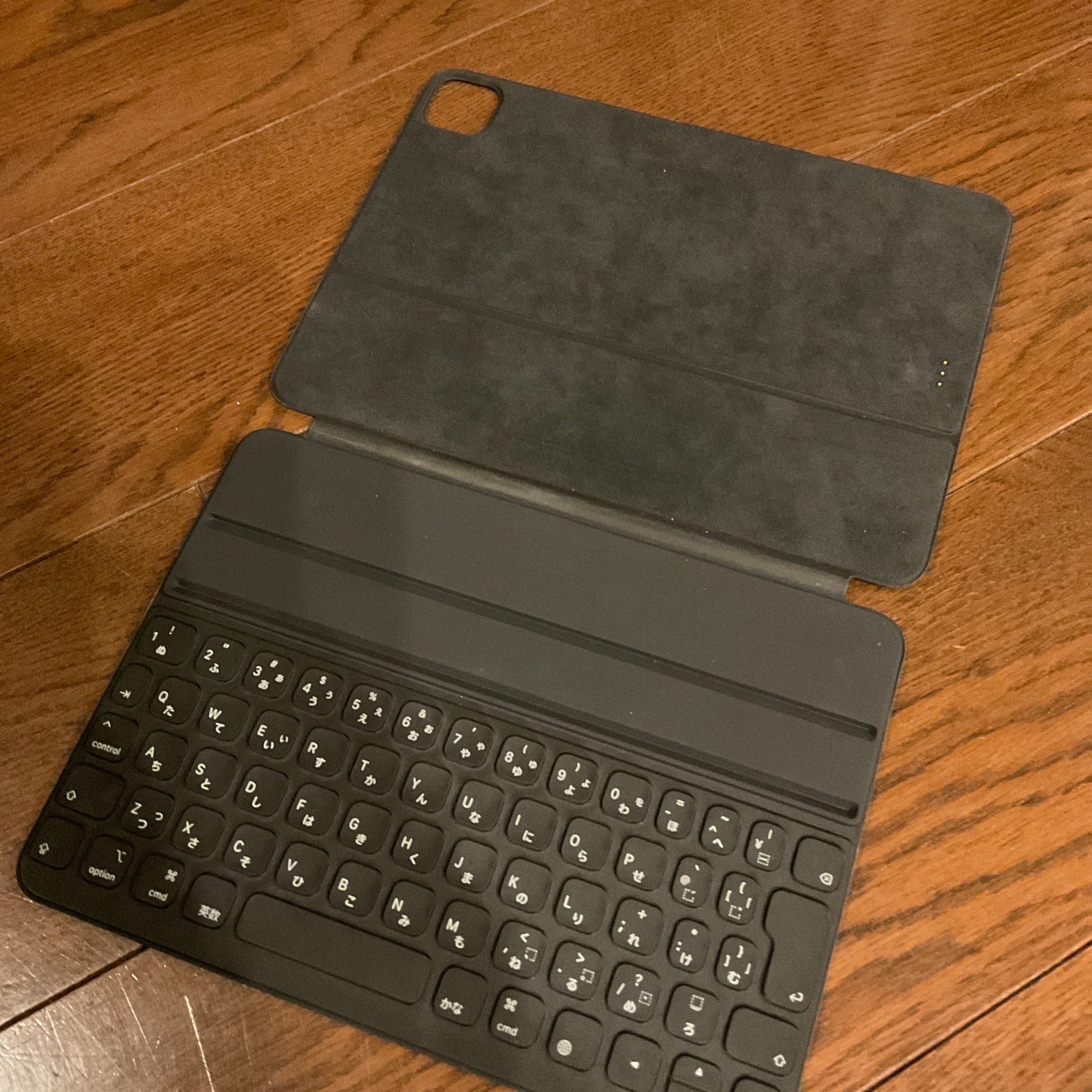 iPad Air Smart Keyboard Folio